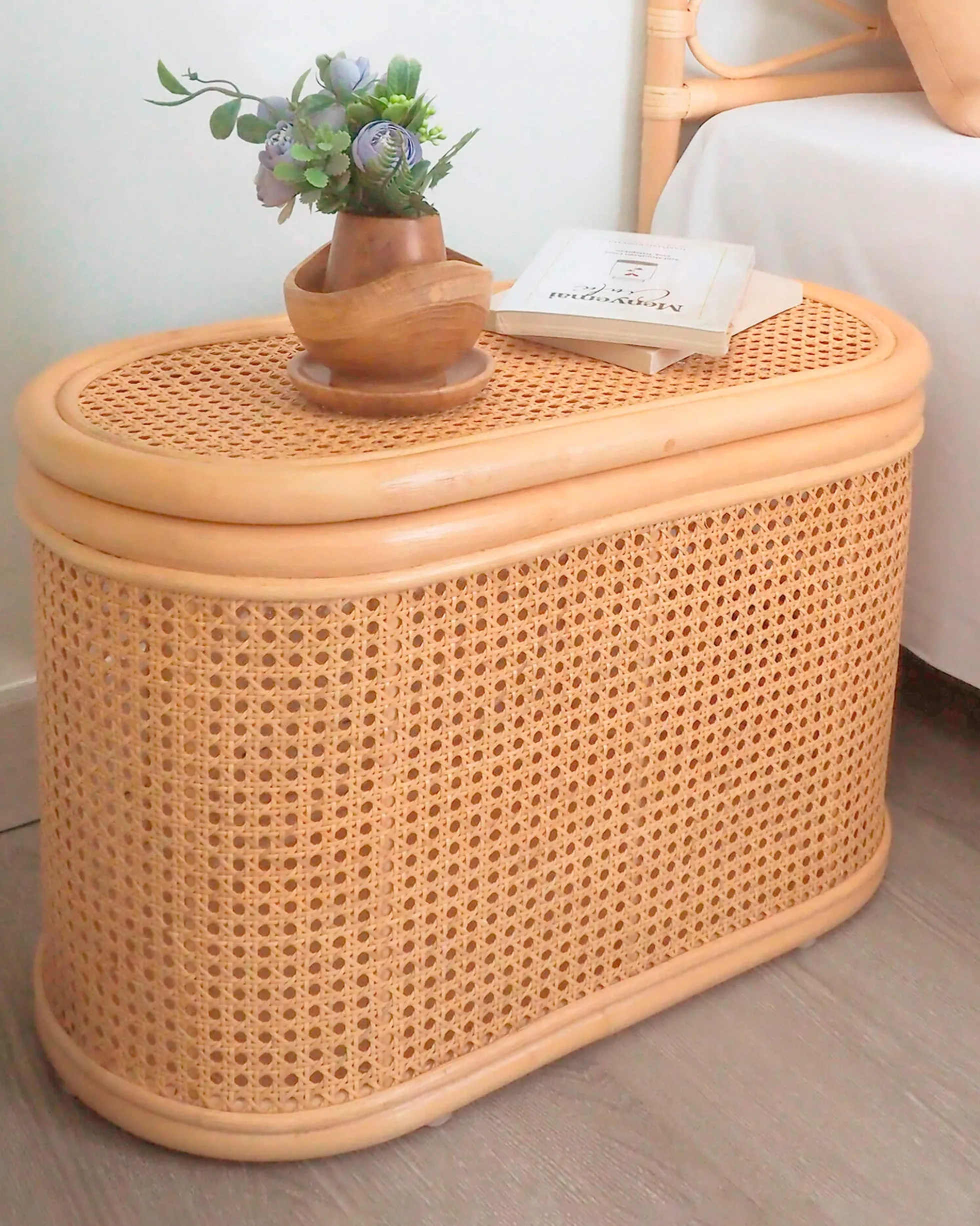 Mesa de apoio MEILA com baú